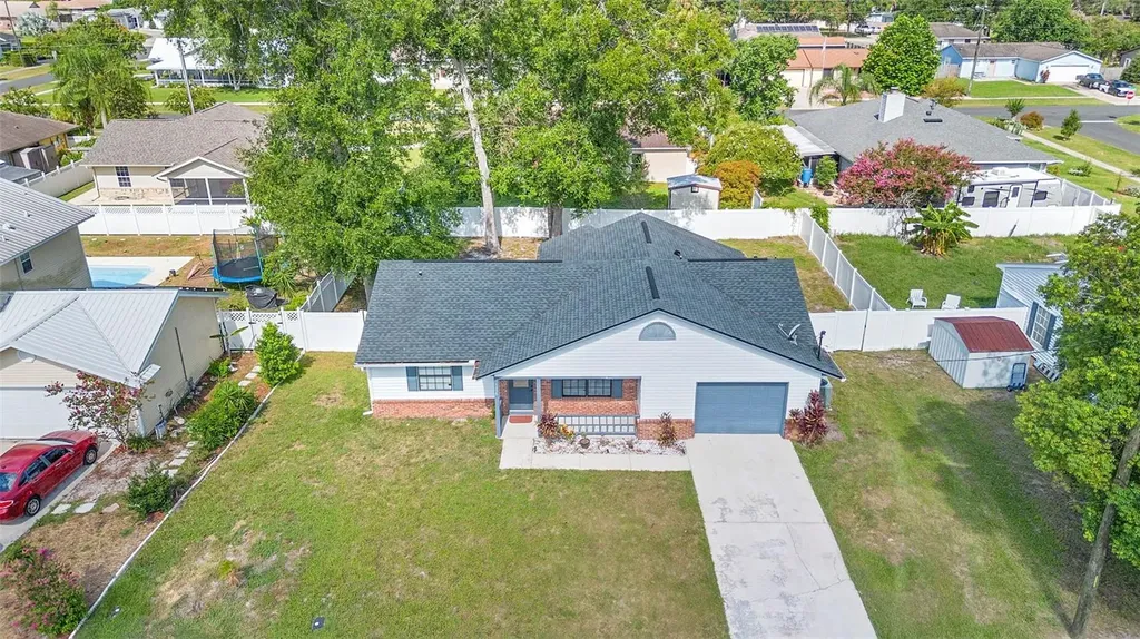 1150 Orangewood Avenue Deland FL 32724
