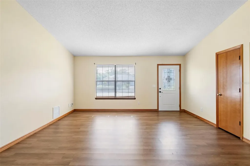 1150 Orangewood Avenue Deland FL 32724