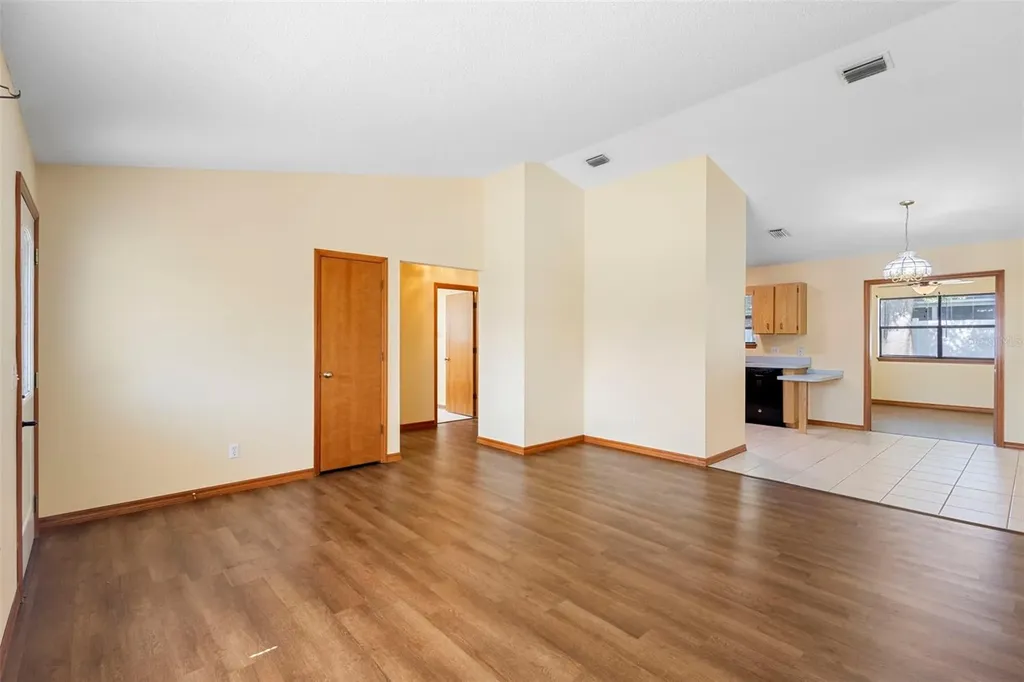 1150 Orangewood Avenue Deland FL 32724