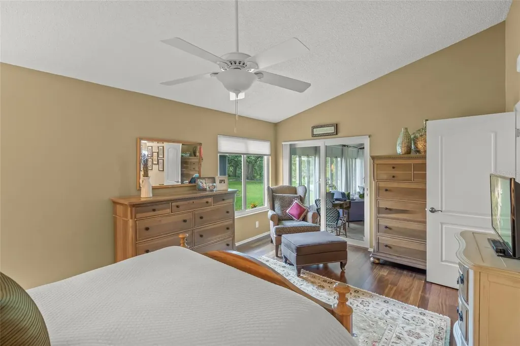 4239 Carriage Drive Sarasota FL 34241