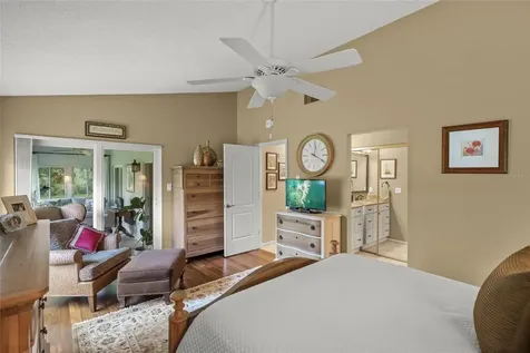 4239 Carriage Drive Sarasota FL 34241