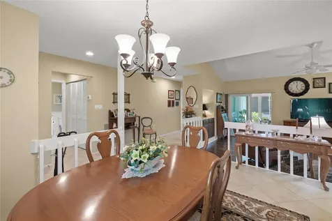 4239 Carriage Drive Sarasota FL 34241
