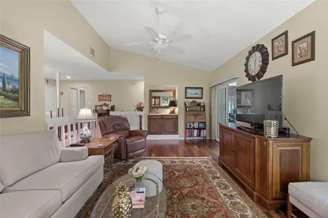 4239 Carriage Drive Sarasota FL 34241