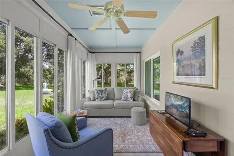 4239 Carriage Drive Sarasota FL 34241