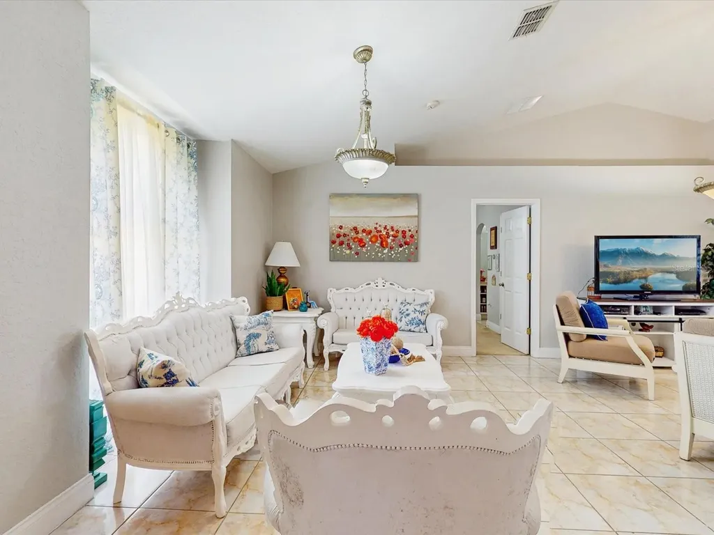 411 Mallard Way Kissimmee FL 34759