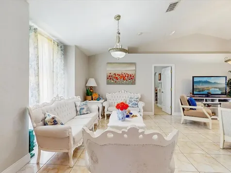 411 Mallard Way Kissimmee FL 34759