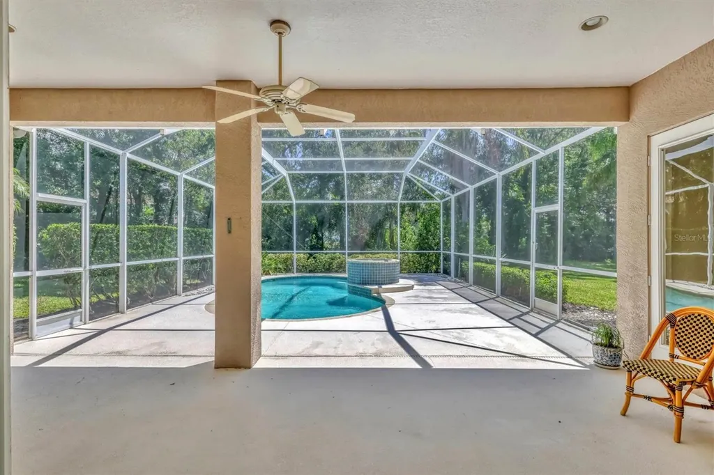 6935 Lennox Place University Park FL 34201