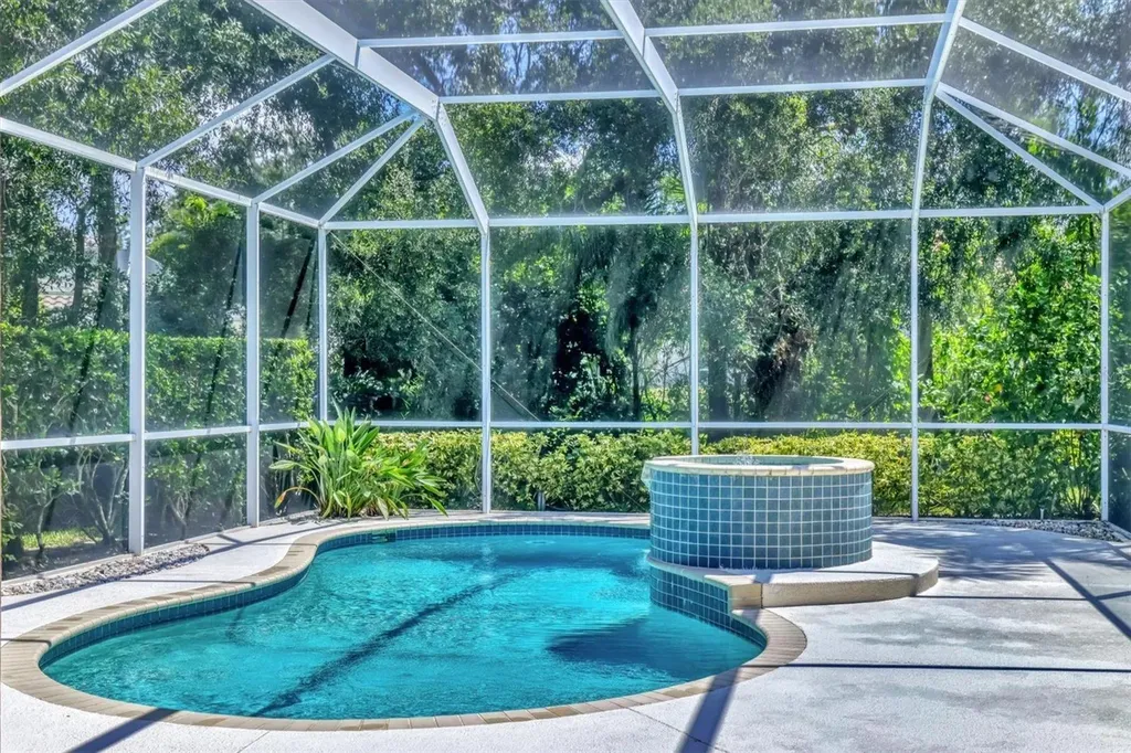 6935 Lennox Place University Park FL 34201