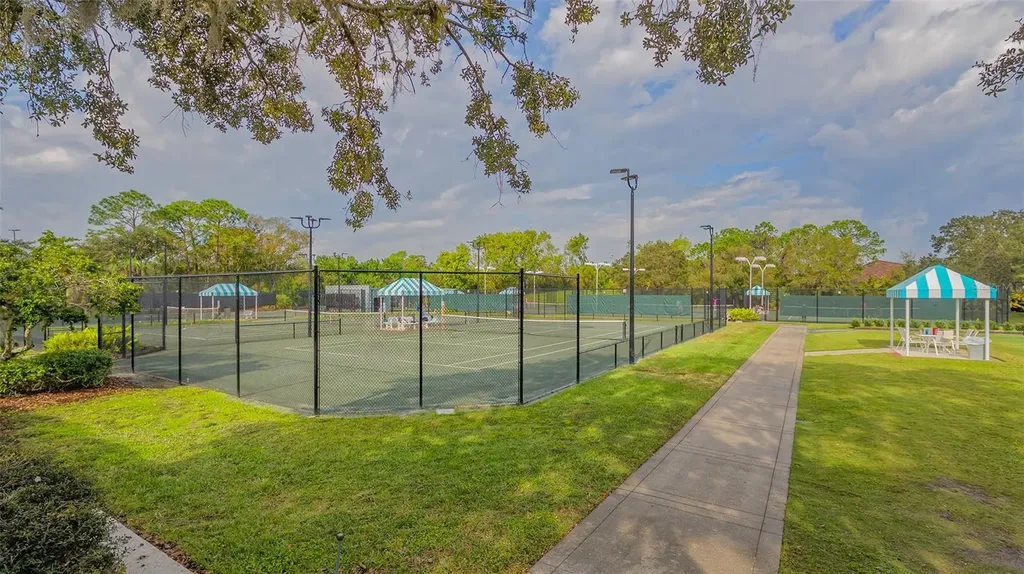 6935 Lennox Place University Park FL 34201
