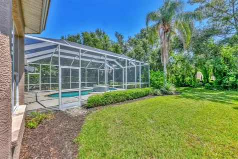 6935 Lennox Place University Park FL 34201