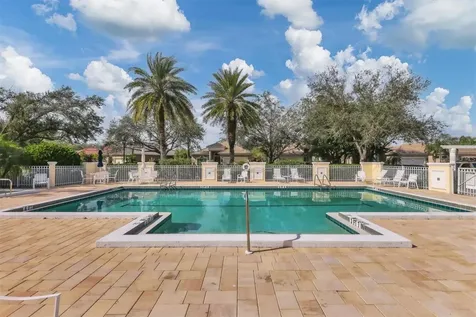 6935 Lennox Place University Park FL 34201