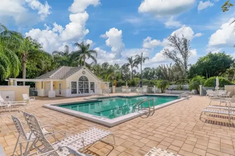 6935 Lennox Place University Park FL 34201