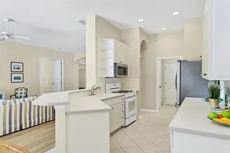 6935 Lennox Place University Park FL 34201
