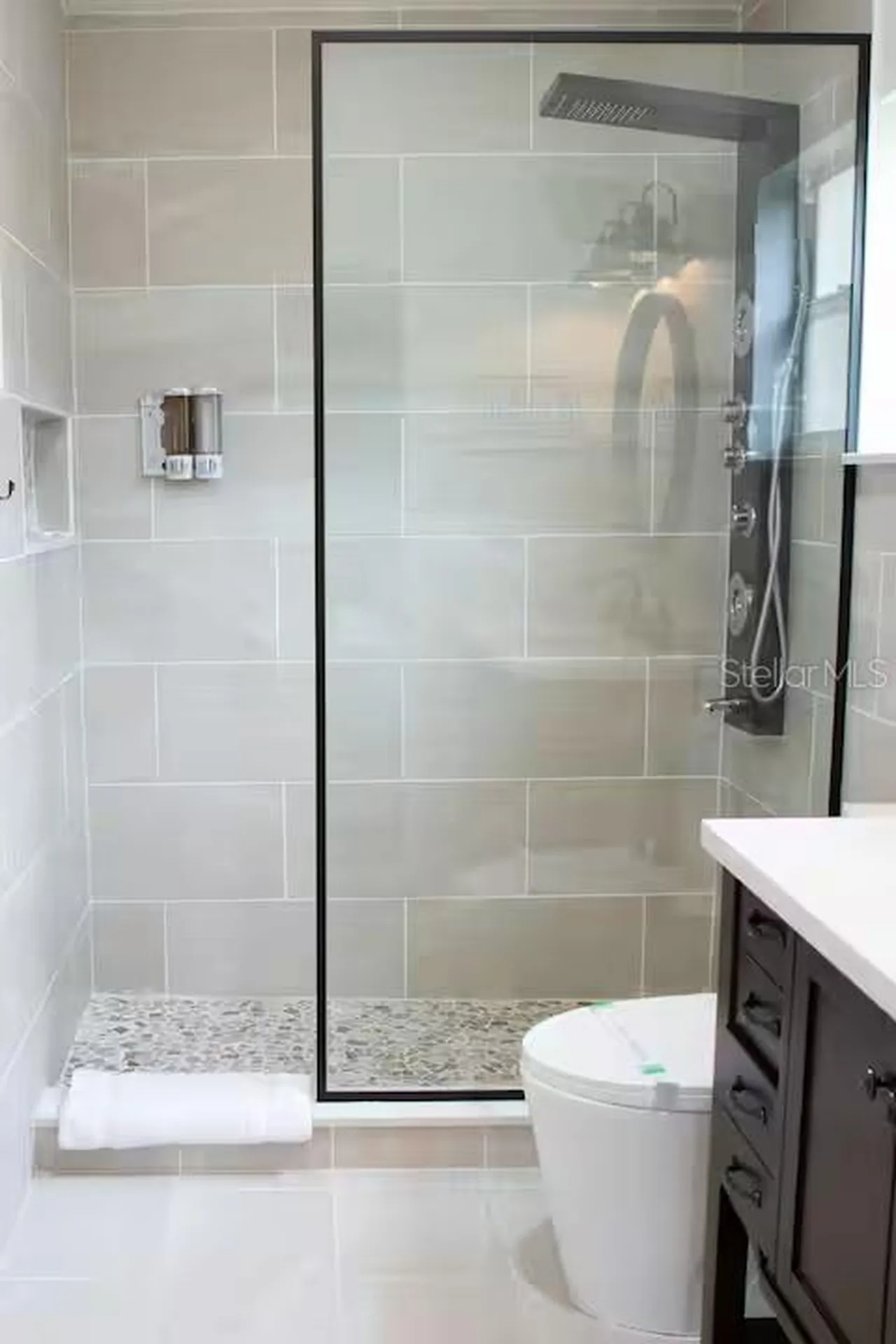 4607 21st Street W Bradenton FL 34207