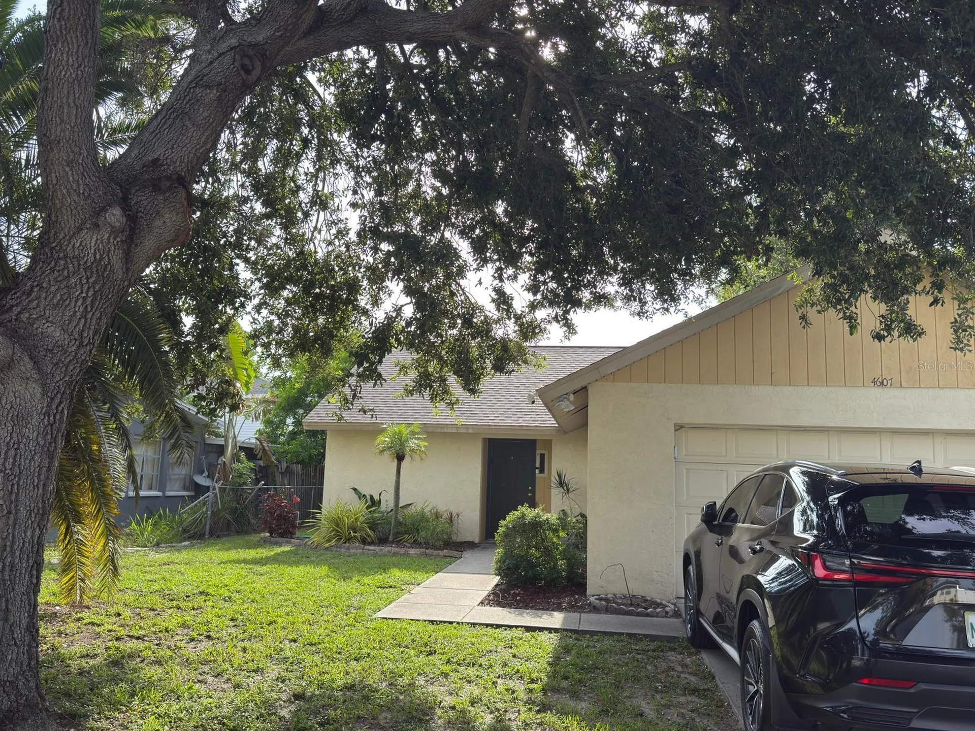 4607 21st Street W Bradenton FL 34207