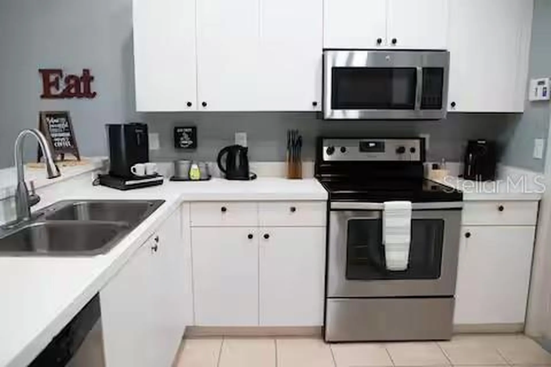4607 21st Street W Bradenton FL 34207