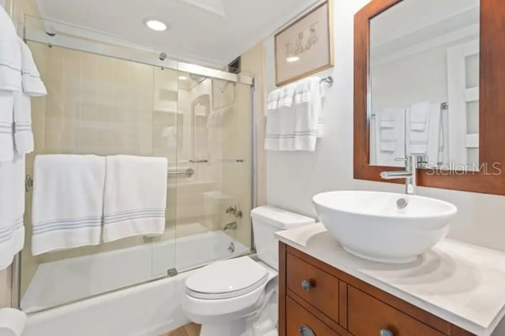 1000 Longboat Club Road Longboat Key FL 34228