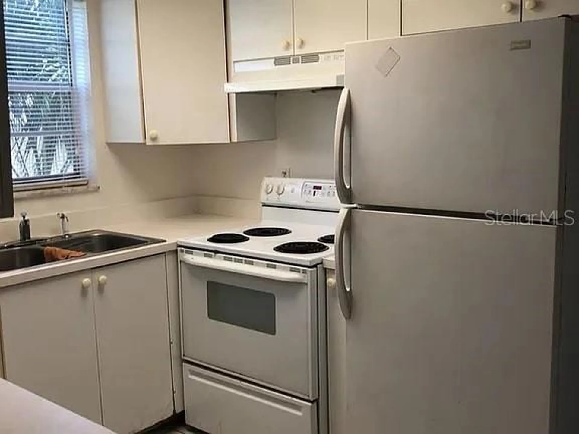 2524 Congress Street Fort Myers FL 33901