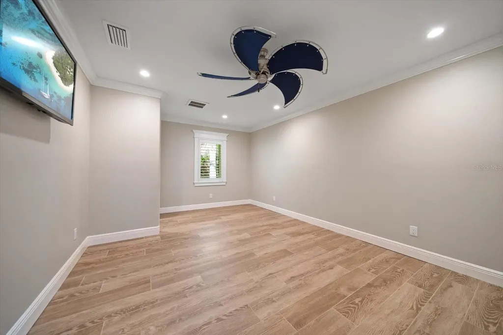 422 55th Avenue St Pete Beach FL 33706