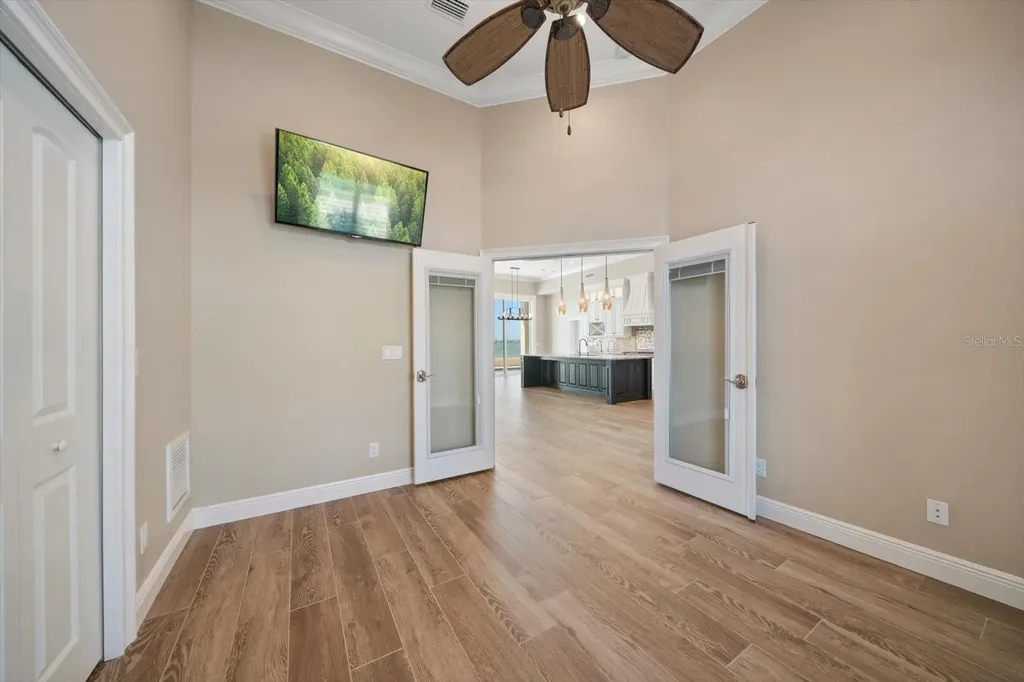 422 55th Avenue St Pete Beach FL 33706