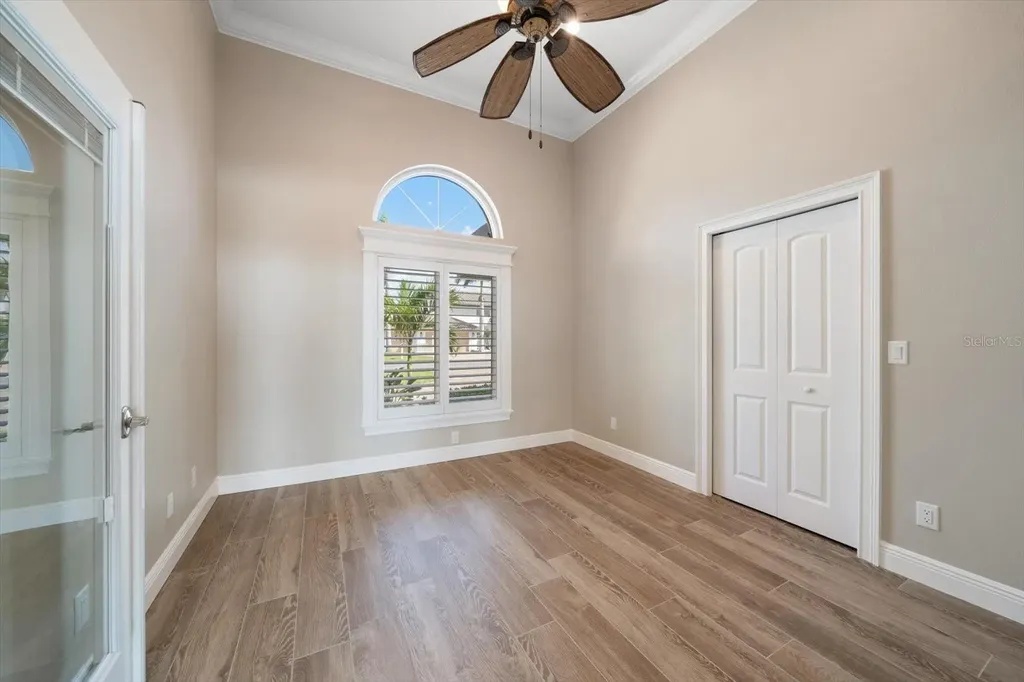422 55th Avenue St Pete Beach FL 33706