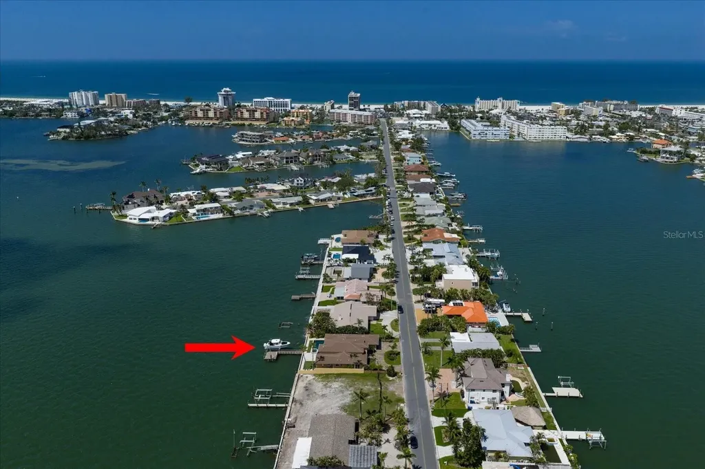 422 55th Avenue St Pete Beach FL 33706