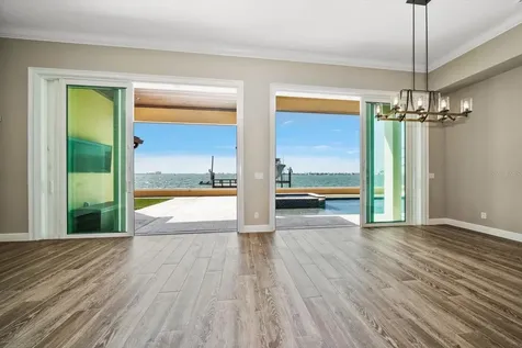 422 55th Avenue St Pete Beach FL 33706