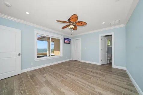 422 55th Avenue St Pete Beach FL 33706