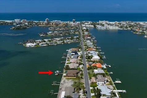 422 55th Avenue St Pete Beach FL 33706