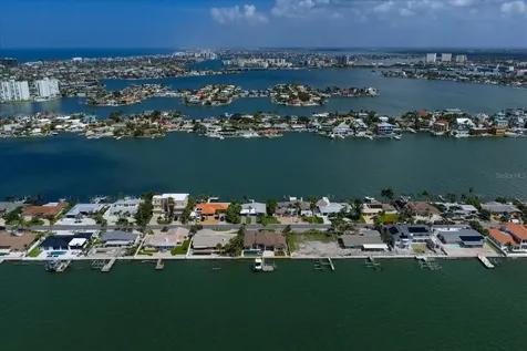 422 55th Avenue St Pete Beach FL 33706