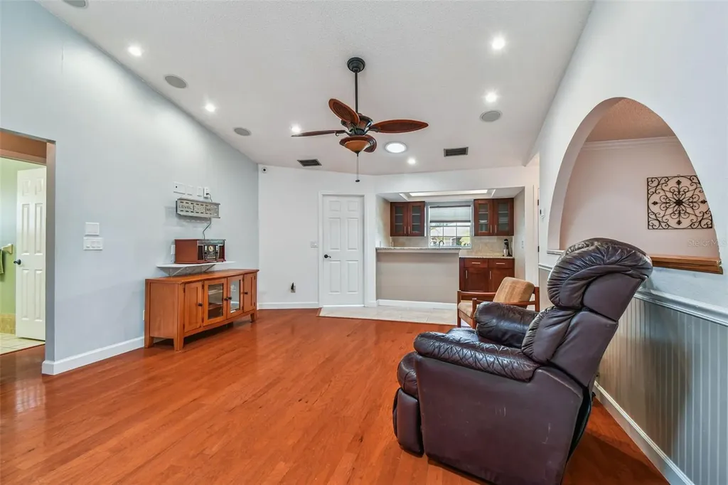 6006 Redhawk Drive New Port Richey FL 34655