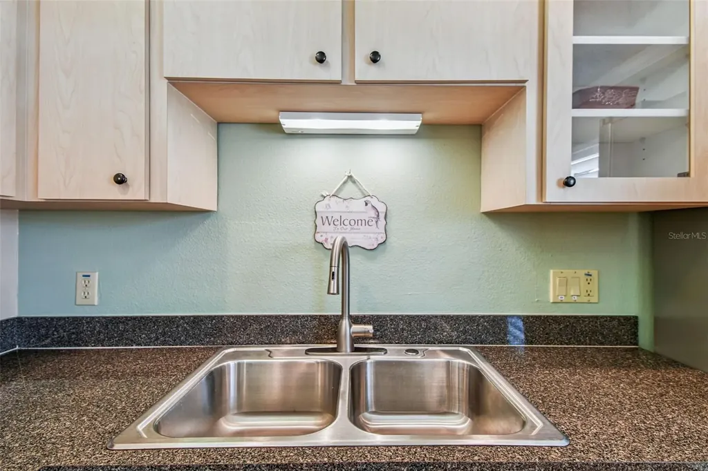 6006 Redhawk Drive New Port Richey FL 34655