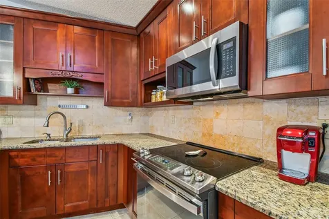 6006 Redhawk Drive New Port Richey FL 34655