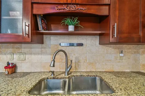 6006 Redhawk Drive New Port Richey FL 34655