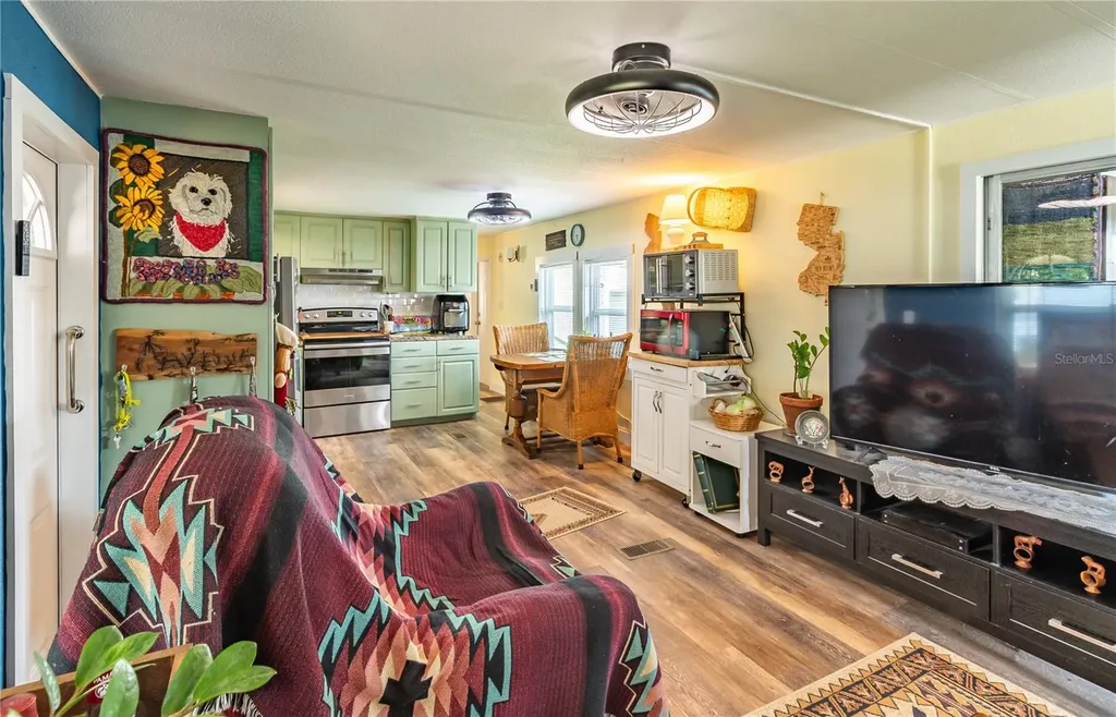 7122 El Greco Street Zephyrhills FL 33541