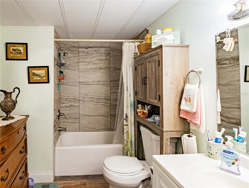 7122 El Greco Street Zephyrhills FL 33541