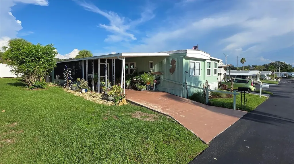 7122 El Greco Street Zephyrhills FL 33541