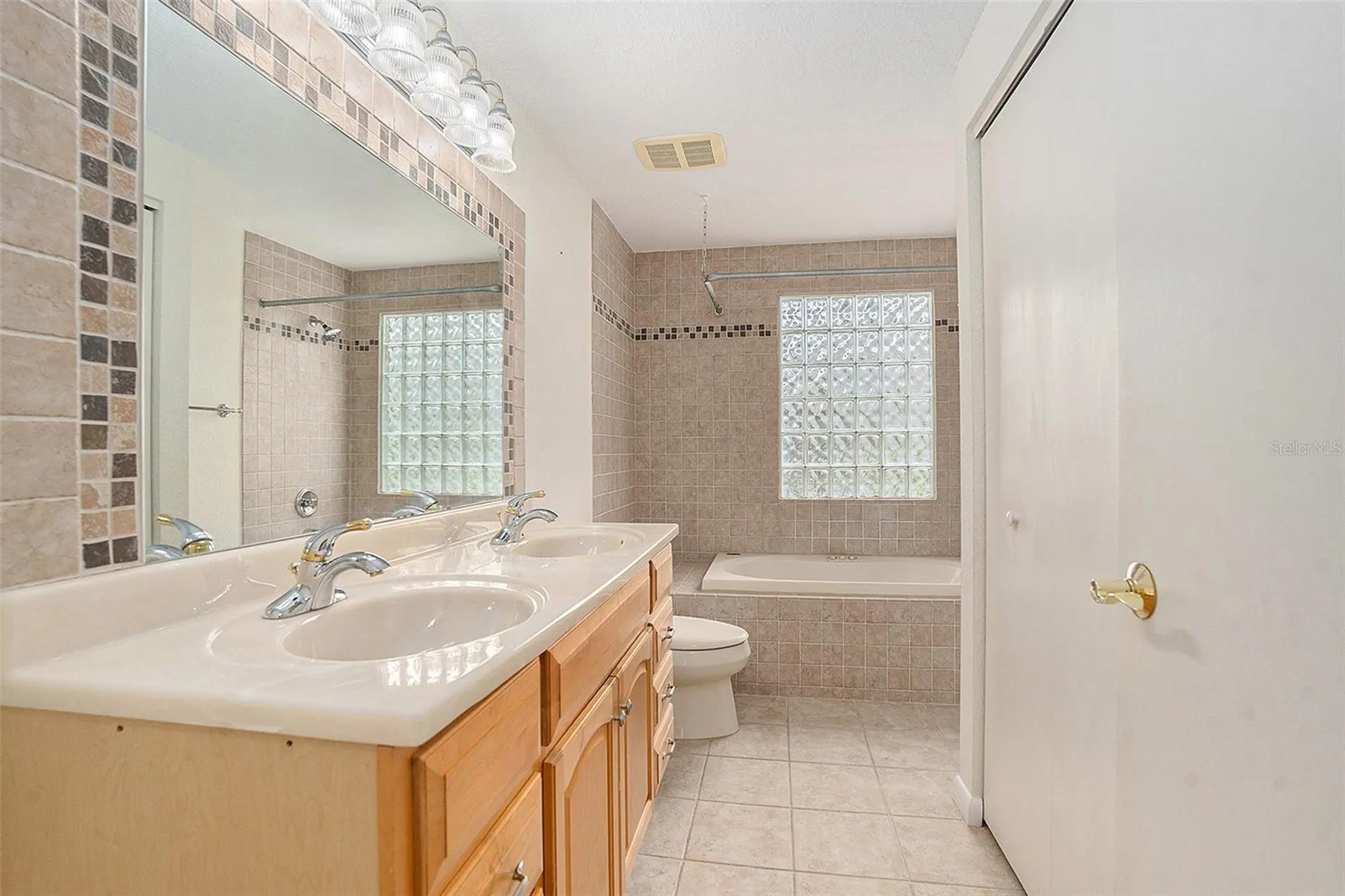 2057 Brent Place Palm Harbor FL 34683