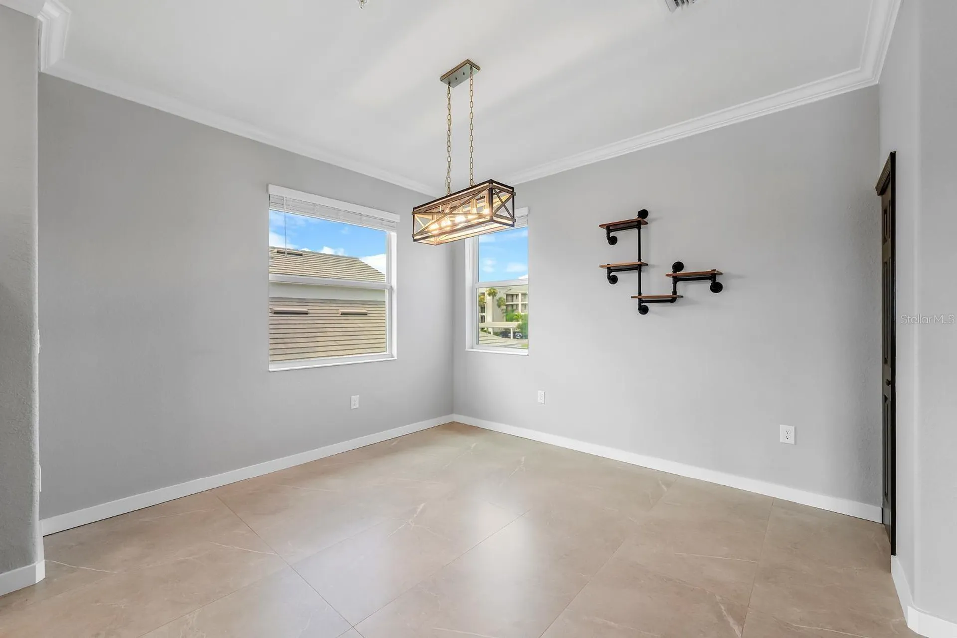 933 Tidewater Shores Loop Bradenton FL 34208