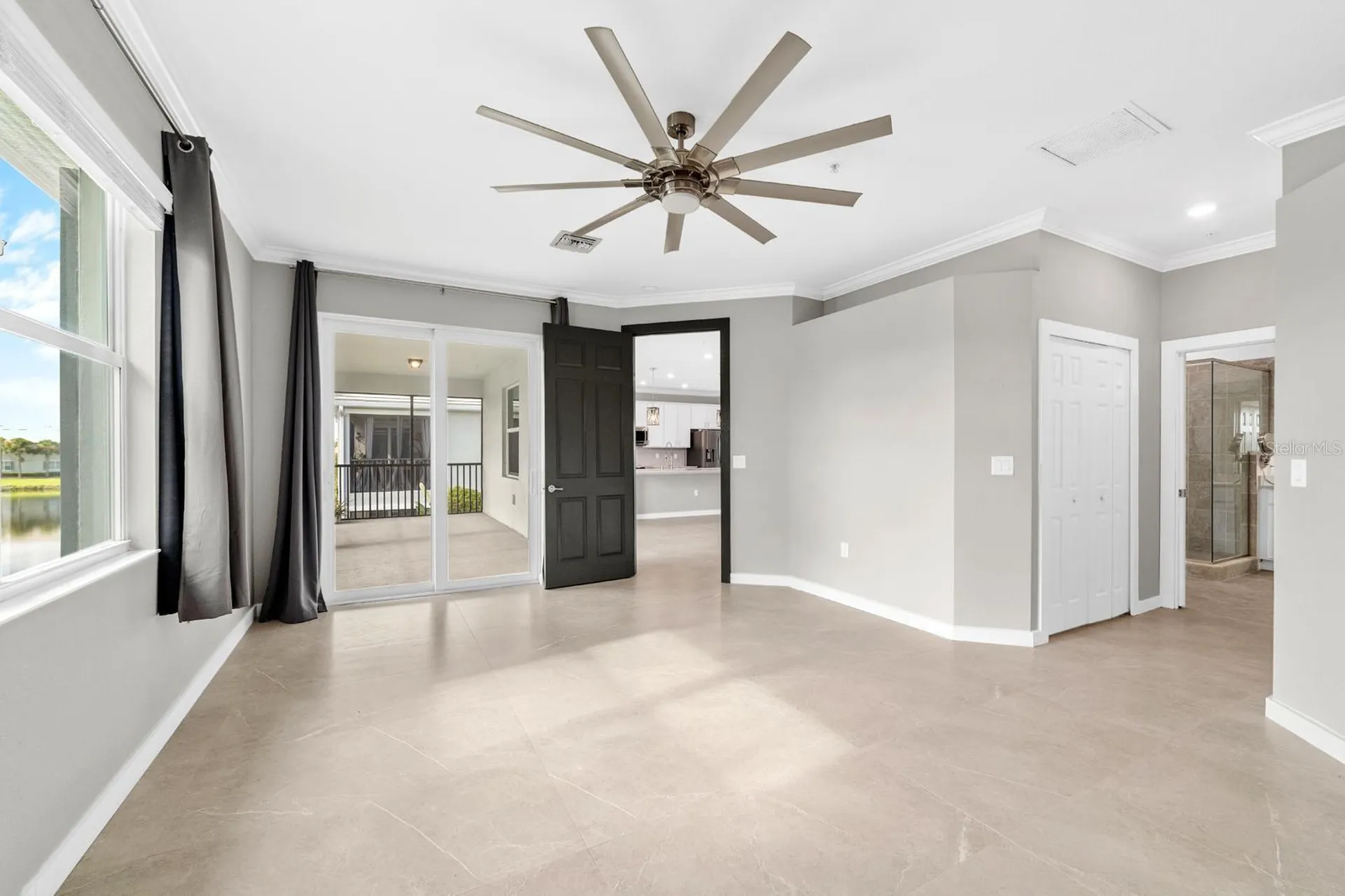933 Tidewater Shores Loop Bradenton FL 34208