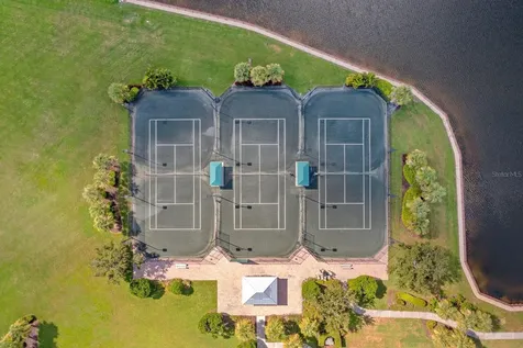 933 Tidewater Shores Loop Bradenton FL 34208