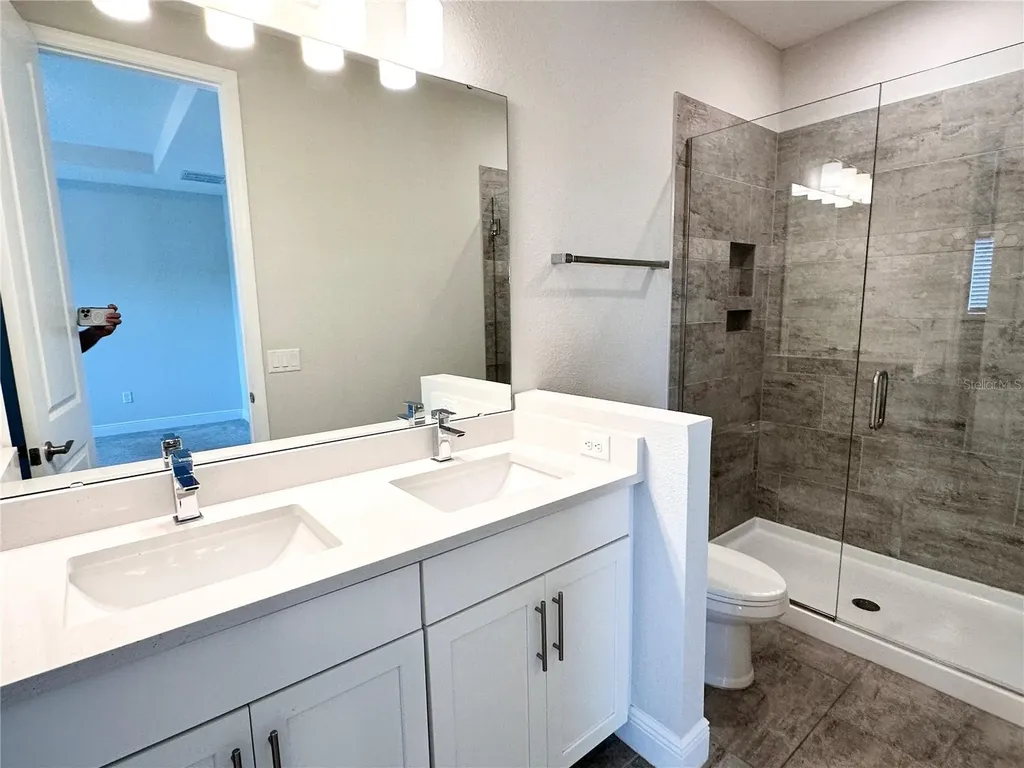 7121 Carrickbend Lane Orlando FL 32819