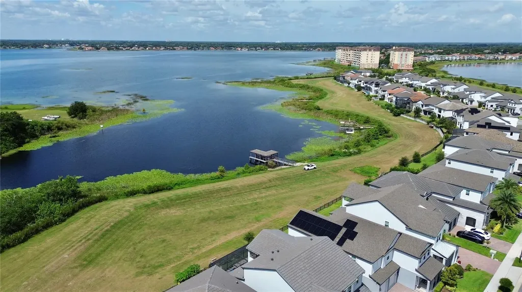 7121 Carrickbend Lane Orlando FL 32819