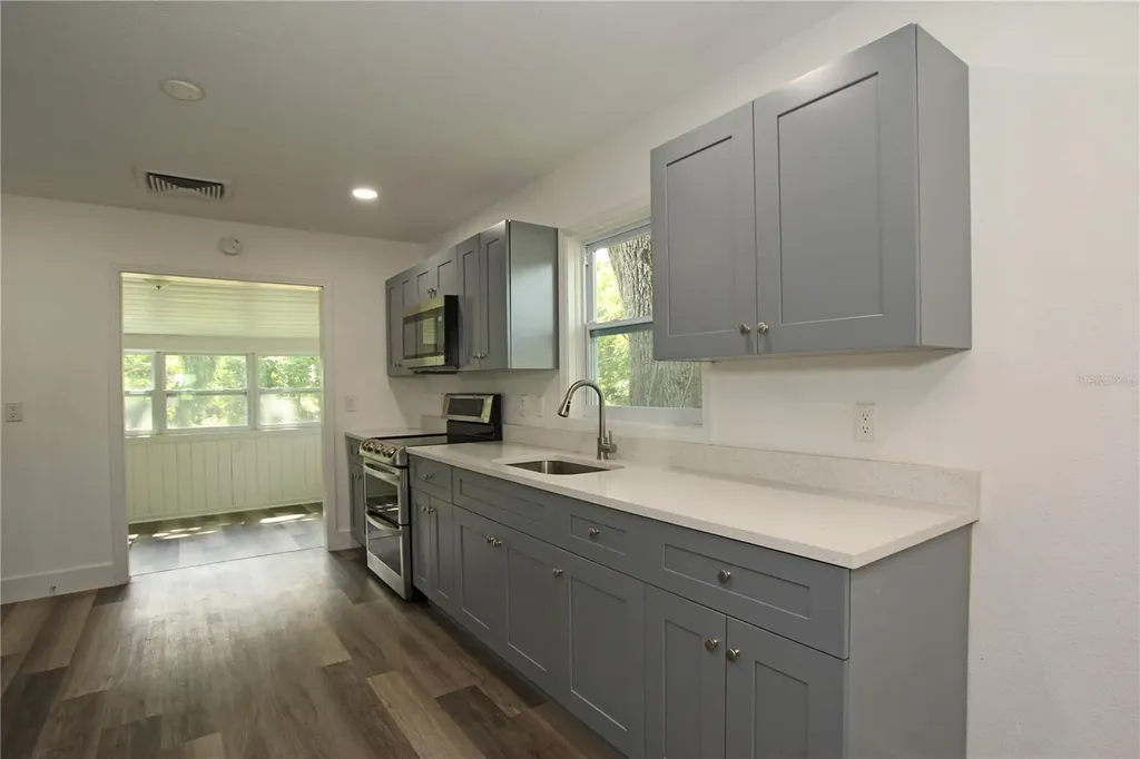 4925 Magnolia Avenue Mulberry FL 33860