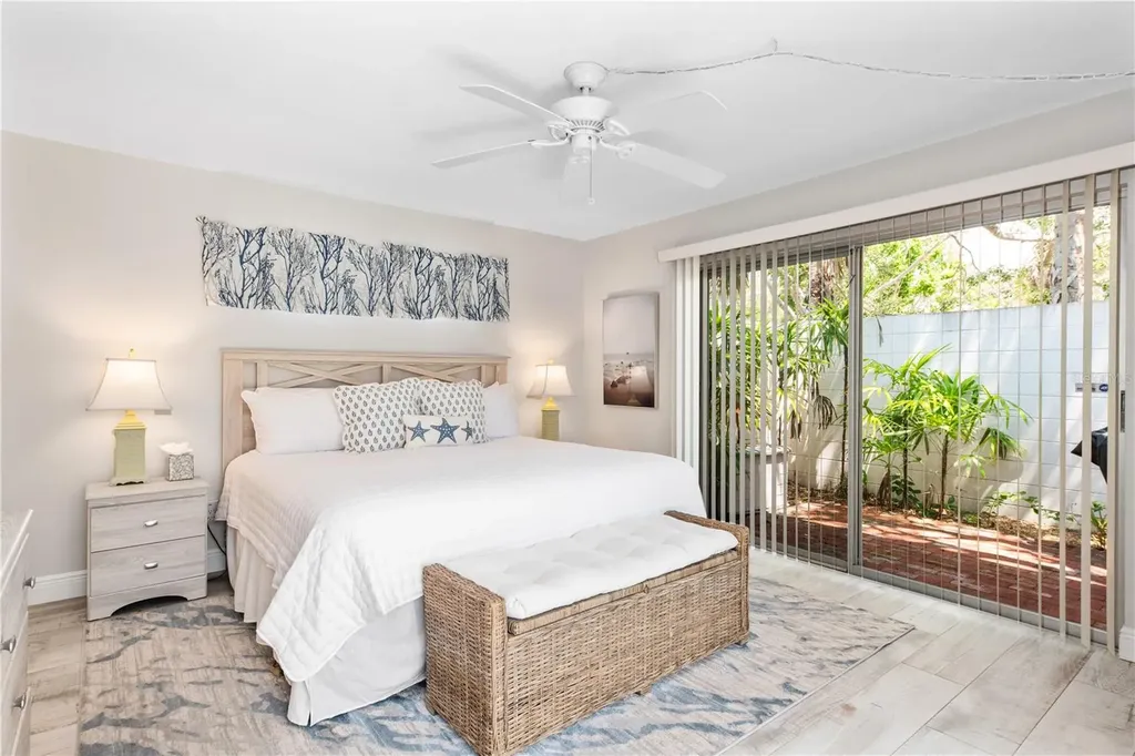 6005 Midnight Pass Road Sarasota FL 34242
