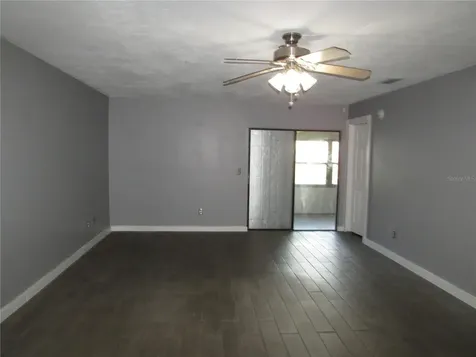 12715 Raeburn Way Tampa FL 33624