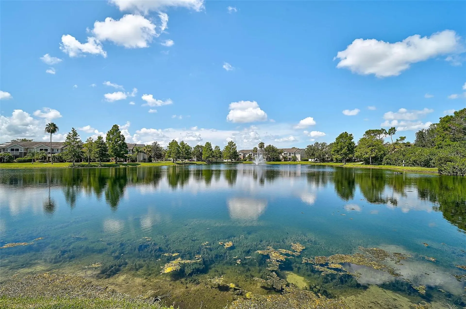 8827 Manor Loop Lakewood Ranch FL 34202