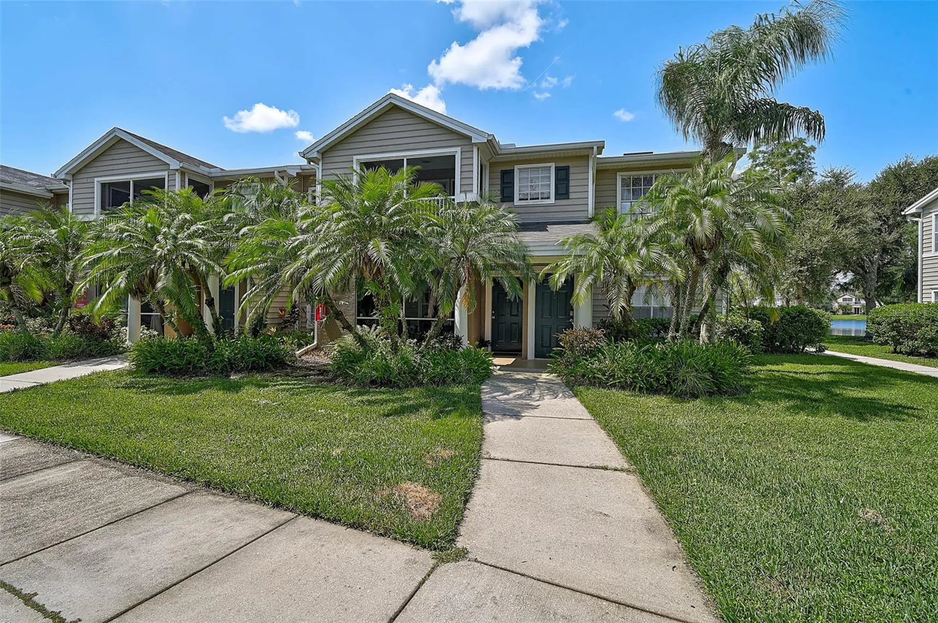 8827 Manor Loop Lakewood Ranch FL 34202