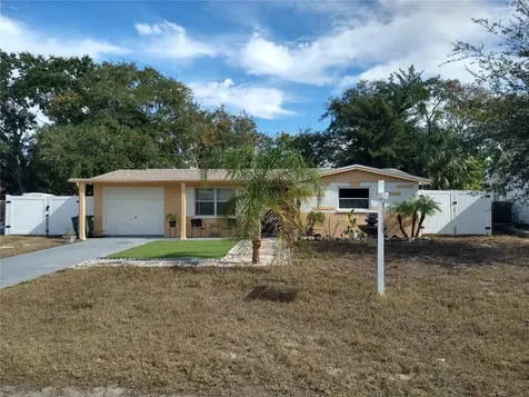 12910 College Hill Drive Hudson FL 34667