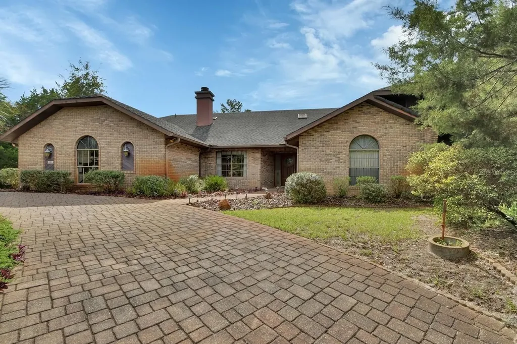 680 Old Treeline Trail Deland FL 32724